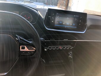 Peugeot 2008 ACTIVE 1.2 PURE TECH 1 - 5