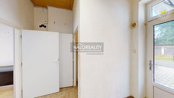 HALO reality - Predaj, obchodný priestor Liptovský Hrádok, H - 5