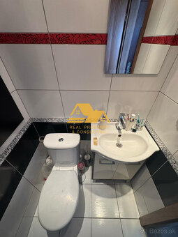 Predám 1 izbový byt s balkónom v Nových Zámkoch - 5