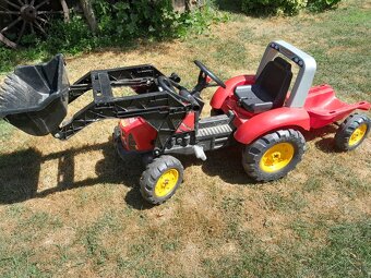 Detský traktor na slapanie - 5