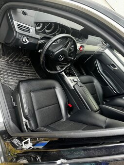 Mercedes E350 185 kw 4matic - 5