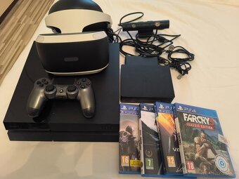 Predám Sony PlayStation 4 - 5