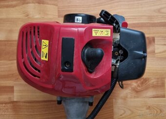 Krovinorez Hecht 142 BTS, benzínový - nepoužívaný - 5