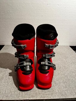 Lyže a lyžiarky rôzne veľkosti - 5