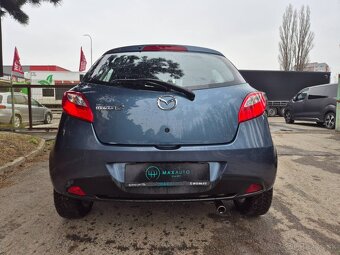 Mazda 2 1.5 MZR TE A/T - 5