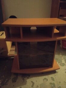 Dizajnová skrinka a poschodová posteľ. - 5