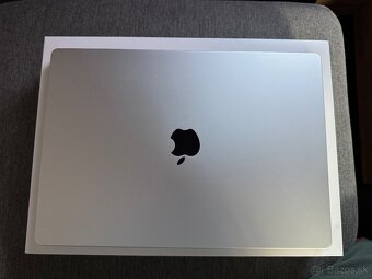 Apple MacBook Pro 16 Silver M1 Pro, 512GB, 97% Baterie - 5