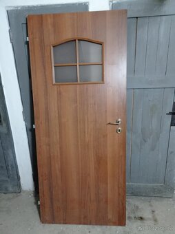 Interiérové dvere s veľkým presklením, presklené dvere ľavé - 5