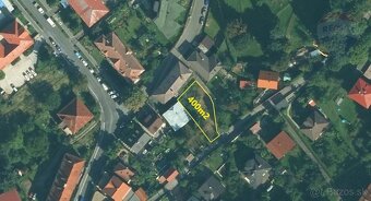 PREDAJ: Stavebný pozemok priamo v centre mesta Kremnica_400m - 5