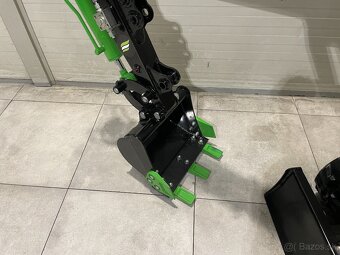 Mini rýpadlo, minibager - HOFMAN SUKI T10 - 5