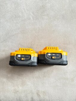 Nová sada nabíječky DeWALT DCB 1102E2+ 2x DCB 518 - 5