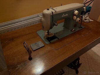 Stolový šijací stroj - 5