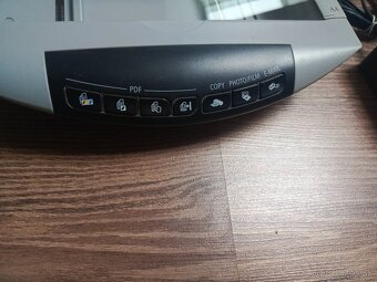 Scaner Canon 4400F - 5