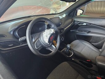 Fiat Tipo Coss 2021 - 5