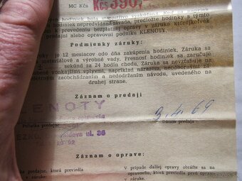 pozlatene hodinky SLAVA - 5