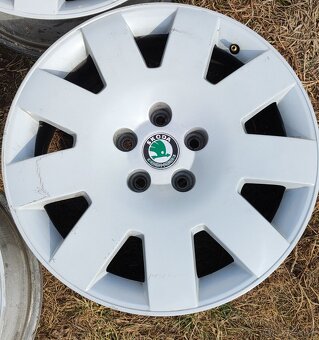 Alu kola 5x112 R17 Škoda - 5