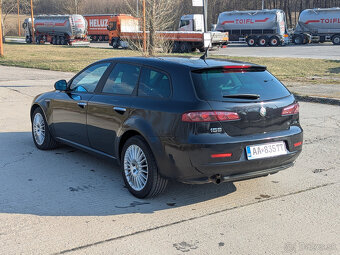 Alfa Romeo 159 1.9 JTDm 110kw - 5