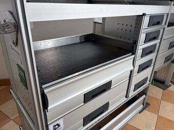 Bott Regále do úžitkových vozidiel Trafic Custom T6 - 5