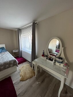 Na predaj rodinný dom v Medveďove - 5