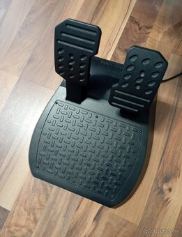 Volant Thrustmaster na PS3 - 5