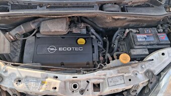 Opel Meriva 1.6 - 5