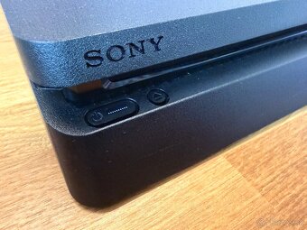 Playstation 4 Slim 500GB - 5
