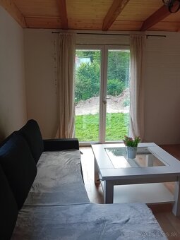 Chatka s pozemkom. - 5