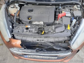 Predám Ford Fiesta 1,5 55kw TDCi - 5