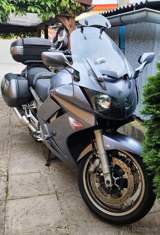YAMAHA FJR 1300i - 5