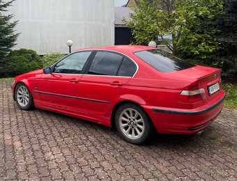BMW E46 sedan 323i - 5