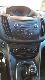 Ford KUGA 1,5 - 5