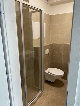 Prenajom 1izb byt v Bytci Thurzove sady - 5