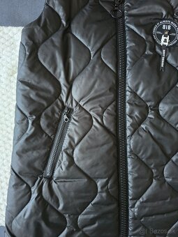 Dámska vesta veľ. S - 5