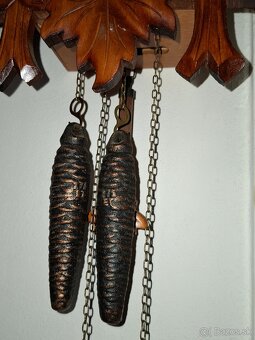 Predám funkčné kukučkové hodiny kukajú pol a celú hodinu 85 - 5