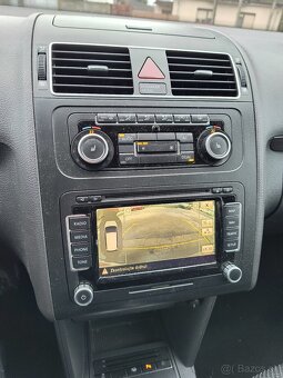 Vw Touran DSG 1,6tdi,7 miestne - 5