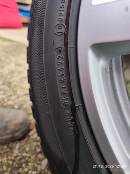 Zimne pneu Sumitomo WT200 225/55 R17 101V - 5