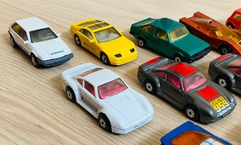 Staršie Matchbox autíčka - 5