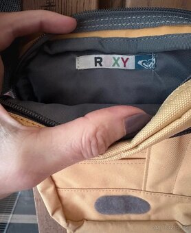 Crossbody kabelka Roxy - 5