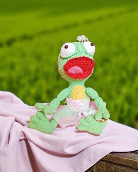 Mäkká háčkovaná žabka – originál handmade - 5