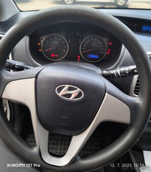 Predam HYUNDAI i20, r.v. 2011, - 5