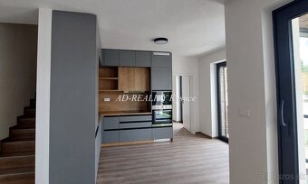 Luxusný mezonetový byt v centre Čadce - prenájom - 5
