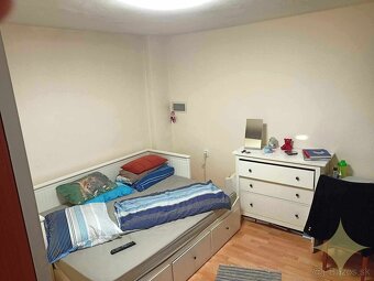 REZERVOVANÉ - PREDAJ, menší rodinný dom v blízkosti centra m - 5