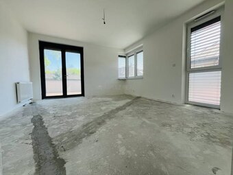 Prenájom kancelárskych/obchodných priestorov v novostavbe Th - 5