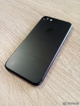 iPhone 7 / 128GB čierny NOVA BATERIA TOP stav - 5