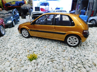 model auta Citroen Saxo VTS  Otto mobile 1:18 - 5