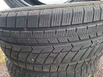 235/50/19 zimné austone - 5