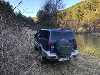 Nissan teranno 2.7 - 5