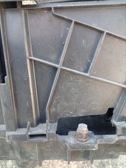 kryt batérie Volkswagen golf 4 - 5