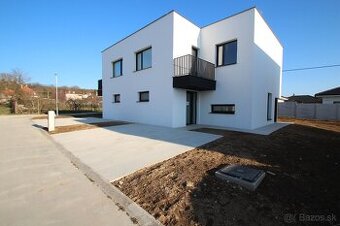 SKOLAUDOVANÉ NOVOSTAVBY - Rodinné domy - Lúka nad Váhom - 5