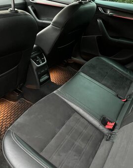 Škoda Octavia scout DSG 4X4 2.0 TDI - 5